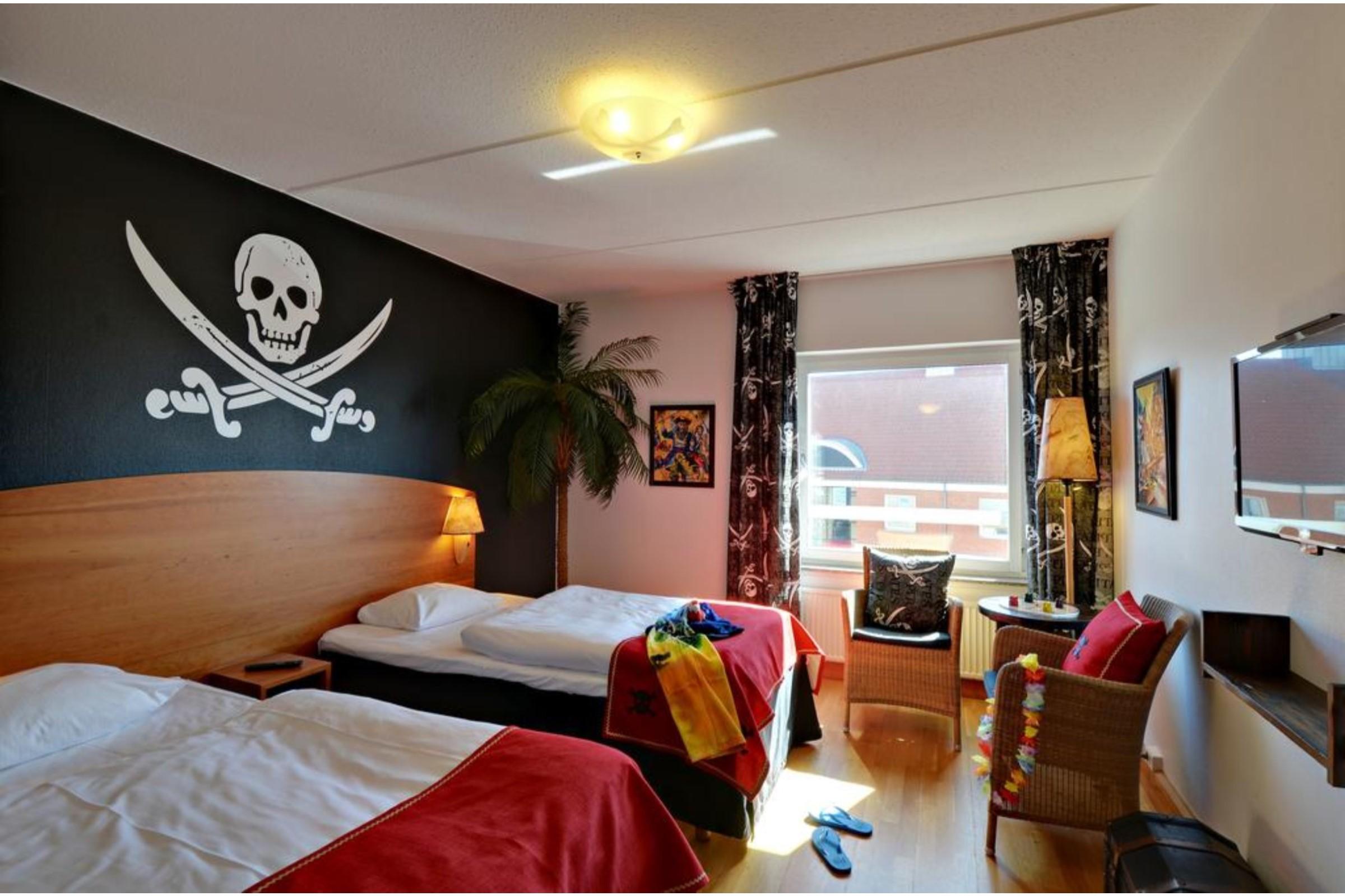 Quality Hotel The Reef เฟรเดริกส์ฮัฟน์ ภายนอก รูปภาพ