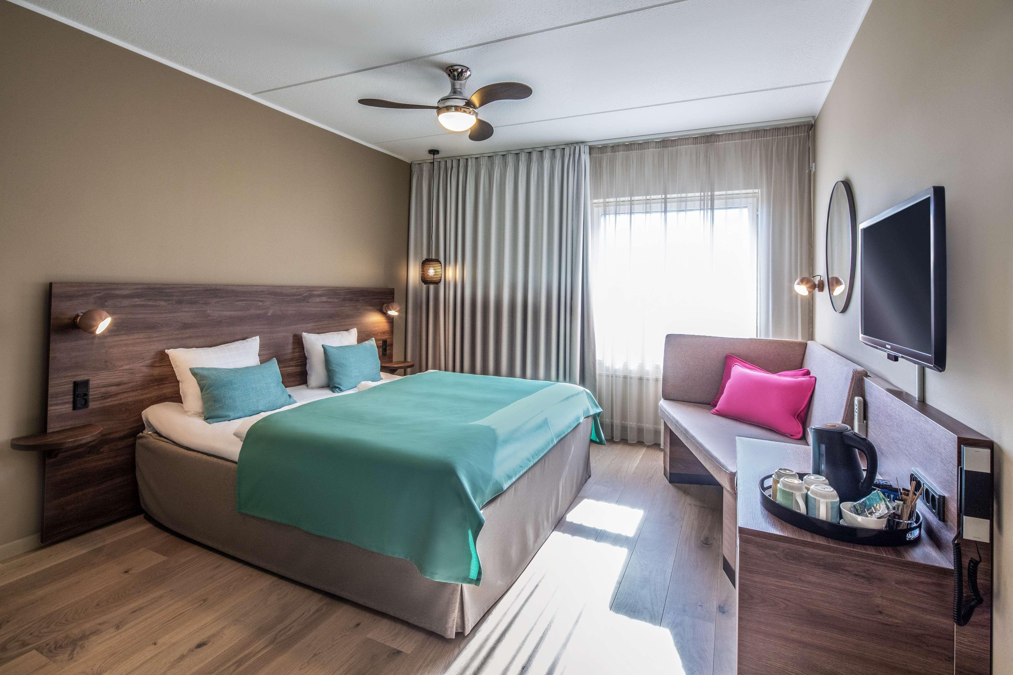 Quality Hotel The Reef เฟรเดริกส์ฮัฟน์ ภายนอก รูปภาพ