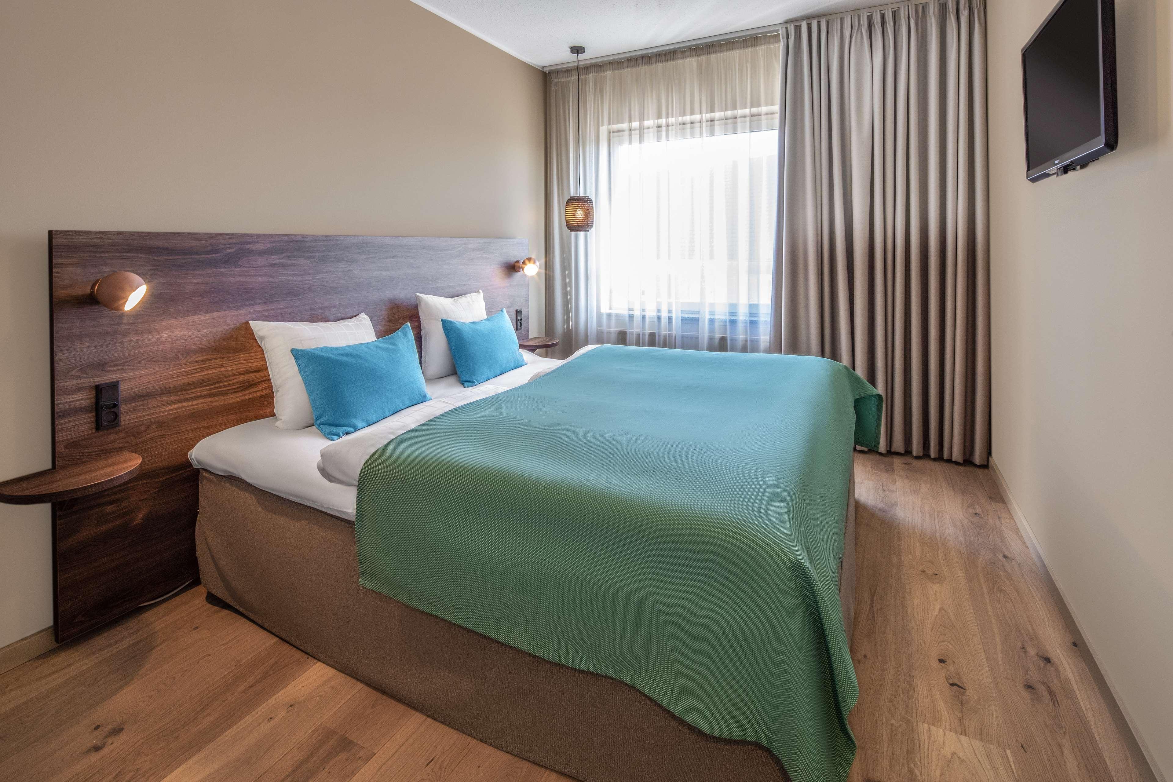Quality Hotel The Reef เฟรเดริกส์ฮัฟน์ ภายนอก รูปภาพ